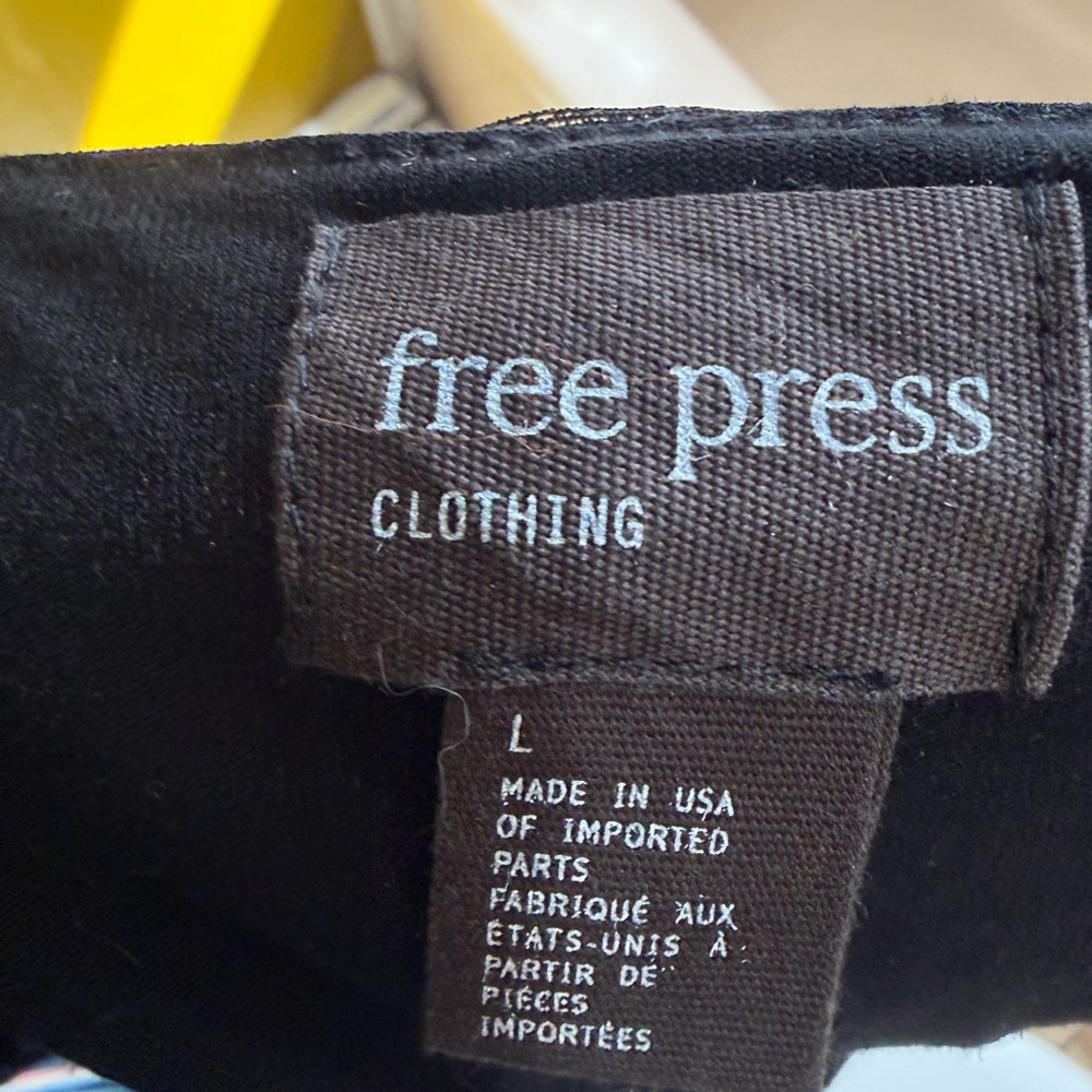 free press Black Polka Dot Ruched Short Sleeve Crop Top - Picture 5 of 5